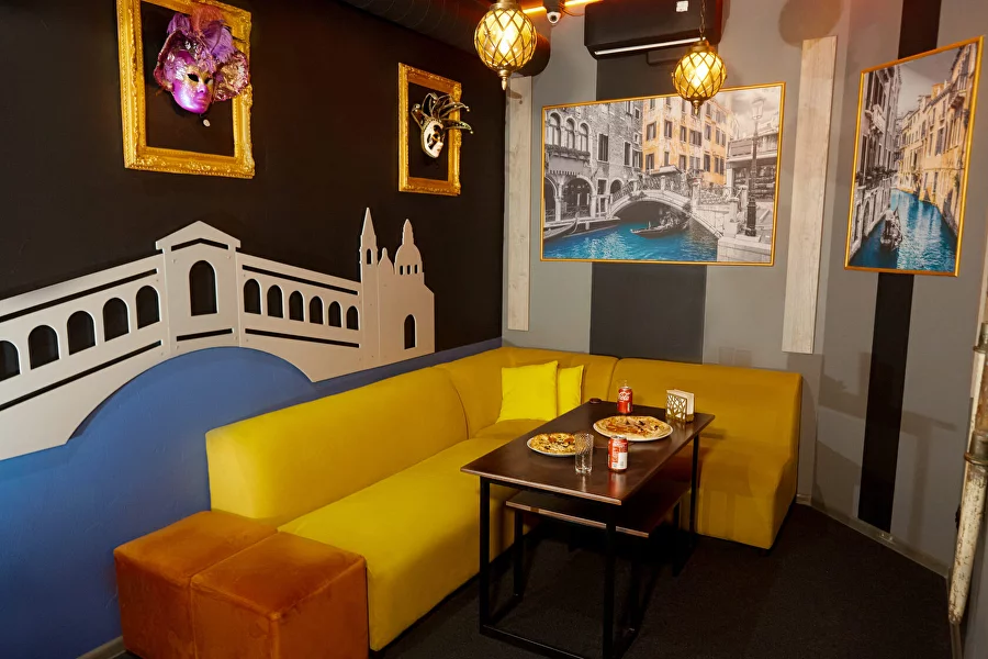 Karaoke Lounge